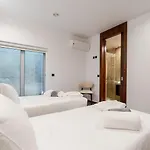 Skyline Retreat With Pool By Portugal Active 4*
