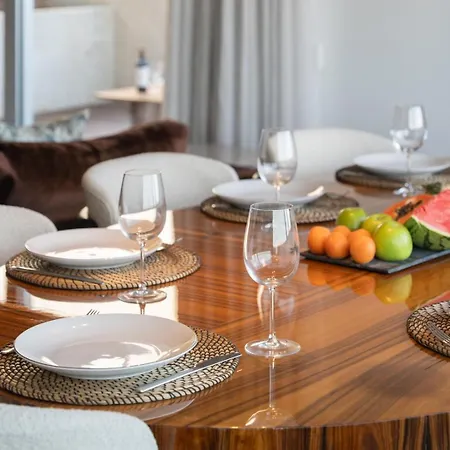 Skyline Retreat With Pool By Portugal Active 4*