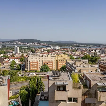 Skyline Retreat With Pool By Portugal Active