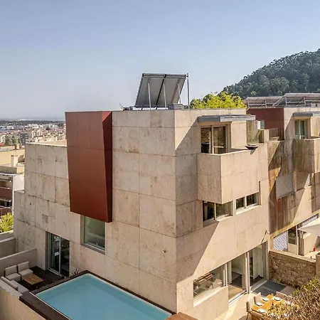 Skyline Retreat With Pool By Portugal Active Guest house 4*