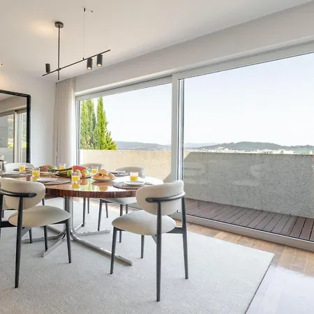 Maison d'hôtes Skyline Retreat With Pool By Portugal Active Viana do Castelo