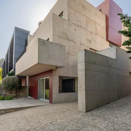 Pensionat Skyline Retreat With Pool By Portugal Active 4*