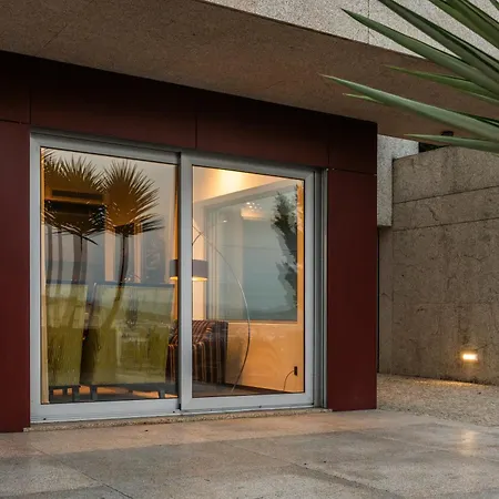 Skyline Retreat With Pool By Portugal Active 4*