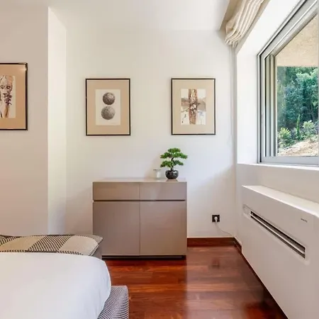Willa Skyline Retreat With Pool By Portugal Active