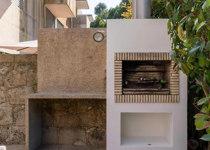 Skyline Retreat With Pool By Portugal Active Viana do Castelo