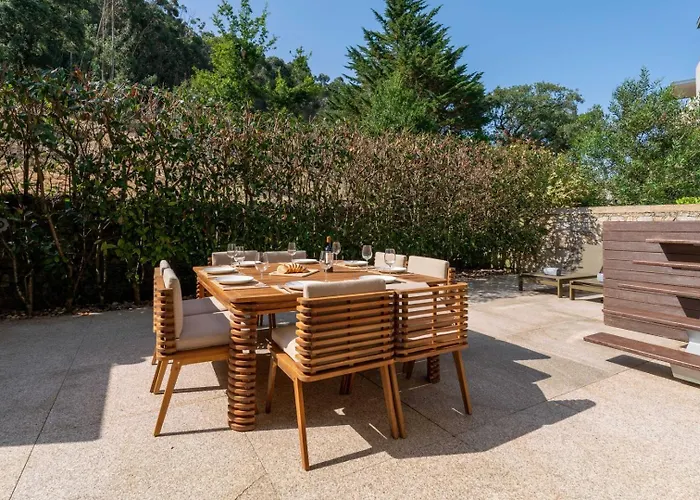 게스트하우스 Skyline Retreat With Pool By Portugal Active 4*