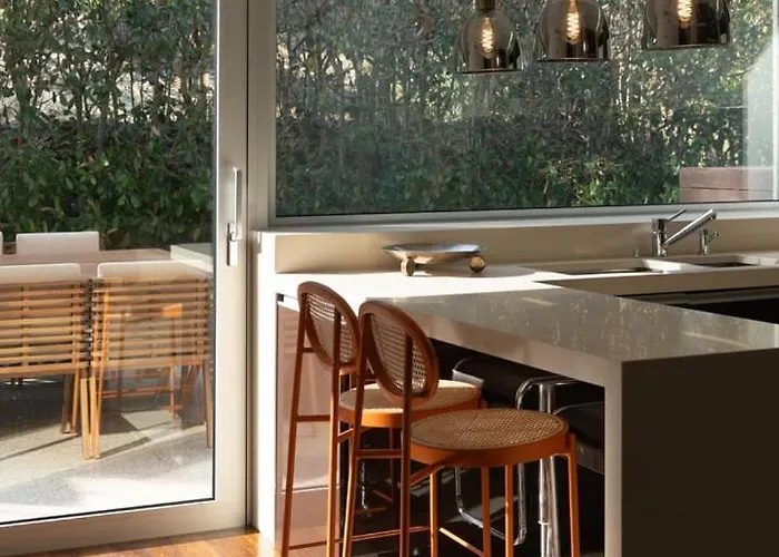 Skyline Retreat With Pool By Portugal Active