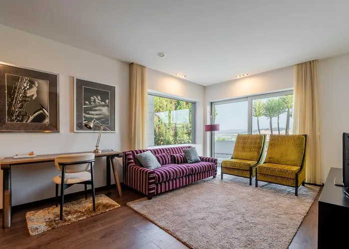 Skyline Retreat With Pool By Portugal Active Viana do Castelo