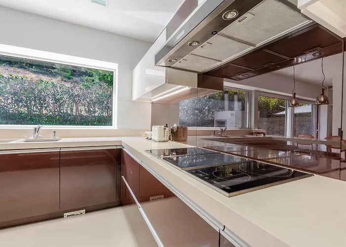 Skyline Retreat With Pool By Portugal Active Viana do Castelo